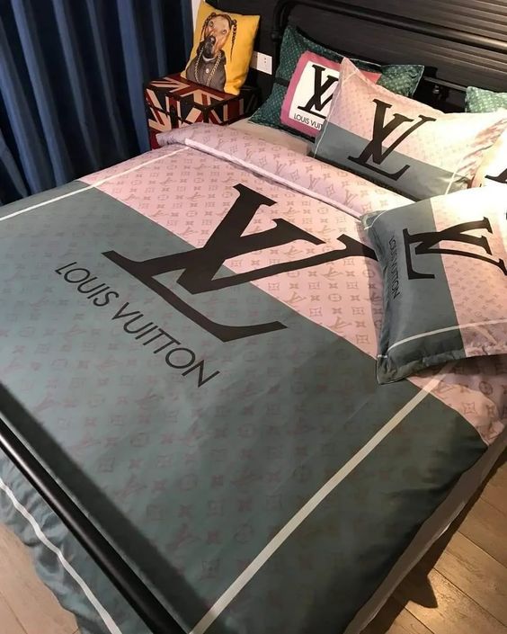 Louis Vuitton | Premium Luxury Brand Bedding Set TD162