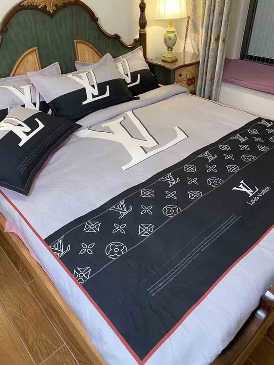 Louis Vuitton | Premium Luxury Brand Bedding Set TD176