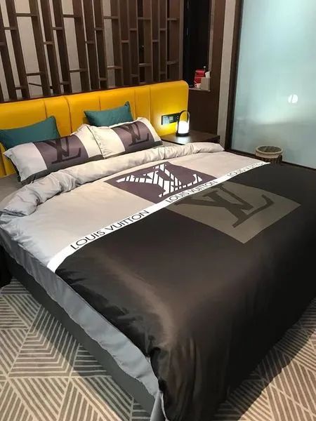 Louis Vuitton | Premium Luxury Brand Bedding Set TD180