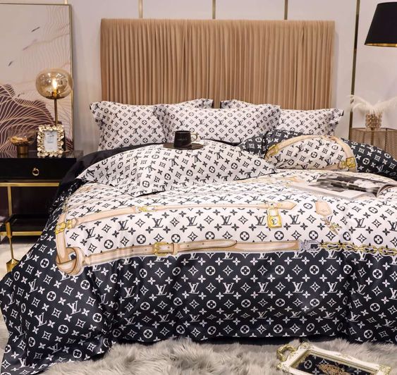 Louis Vuitton | Premium Luxury Brand Bedding Set TD182