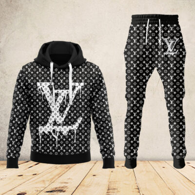 Louis Vuitton | New Released High Quality Hoodie And Sweatpants Set TD46