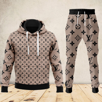 Louis Vuitton | New Released High Quality Hoodie And Sweatpants Set TD53