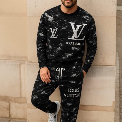 Louis Vuitton | Limited Edition 2025 Luxury Sweater and Pants Set TD8
