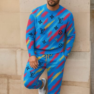 Louis Vuitton | Limited Edition 2025 Luxury Sweater and Pants Set TD14