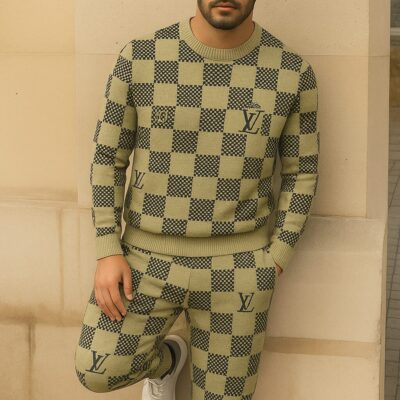 Louis Vuitton | Limited Edition 2025 Luxury Sweater and Pants Set TD24