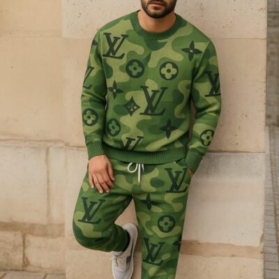 Louis Vuitton | Limited Edition 2025 Luxury Sweater and Pants Set TD26