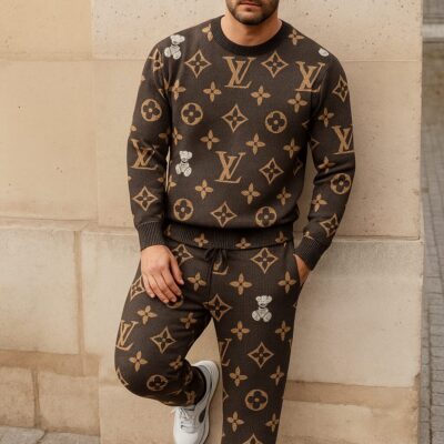 Louis Vuitton | Limited Edition 2025 Luxury Sweater and Pants Set TD94